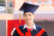 Không chỉ điểm 10, đây là điều thủ khoa khiến cả trường nể