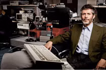 Giáo sư giàu nhất thế giới, tỷ phú "dị" nhất Silicon