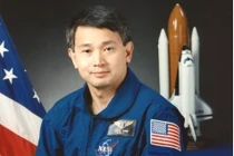 Phi hành gia gốc Việt và chuyến bay lịch sử mùa hè 1992