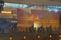 15 loạt đại bác khai hỏa tại Mỹ Đình trong đêm sơ duyệt