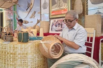 Nghệ nhân đưa mây tre vươn tầm thế giới, thu tiền tỷ