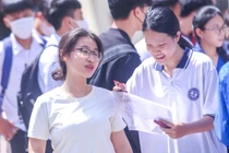 Kỳ thi tốt nghiệp THPT năm 2025 được tổ chức vào các ngày 25, 26, 27, 28/6/2025. Trong đó, ngày 25/6 làm thủ tục dự thi; ngày 26, 27/6 tổ chức thi; ngày 28/6 dự phòng.