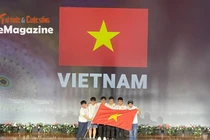 Xúc động chuyện ngôi trường 'nghèo vô địch' nhưng 'giỏi vô địch'