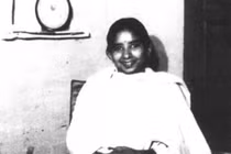 Cô bé 4 tuổi nhớ như in tiền kiếp, tự tìm về chồng con