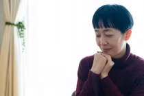 Tiết kiệm cả đời vẫn khổ tuổi già, 4 bài học tỉnh ngộ muộn màng 