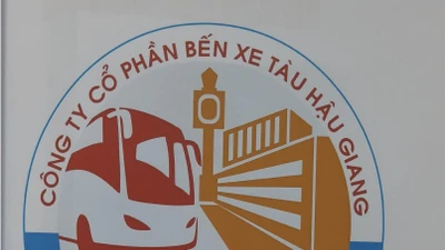 Ô tô Tây Đô trúng gói mua 2 xe khách cho Bến xe Hậu Giang