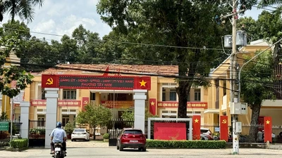 Gói thầu tại phường Tây Nam TP HCM: "Cuộc đua" giảm giá của các nhà thầu