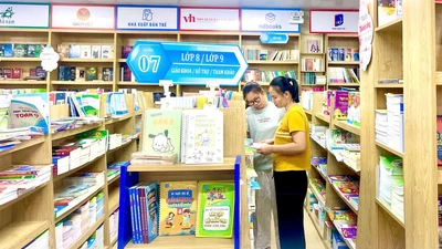 Sóng gió đấu thầu thiết bị giáo dục Cần Thơ: 7 nhà thầu và những yêu cầu gây sốc