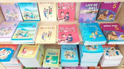 Đấu thầu thiết bị dạy học tại Châu Đức: Nhiều vướng mắc trong quy trình lựa chọn nhà thầu
