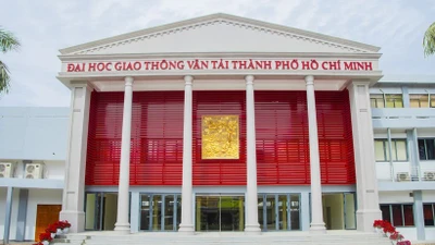 Công ty Công nghệ Hàng Hải trúng 2 gói thầu tỷ lệ tiết kiệm thấp tại Trường Đại học GTVT TP HCM