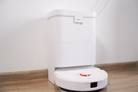 Robot Xiaomi H50: Gọn nhẹ, hút lau ổn, 75 ngày mới đổ bụi