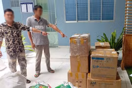 Thực phẩm chức năng ở bãi rác tại Bình Chánh là hàng giả