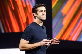 Tân CEO Apple đối mặt bài toán 80% chuỗi cung ứng Trung Quốc 