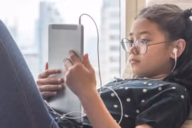 YouTube tung loạt tính năng mới bảo vệ thanh thiếu niên