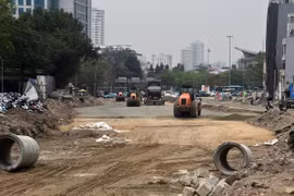 Đường vành đai 1 đoạn Hoàng Cầu - Voi Phục sau 3 tháng thi công