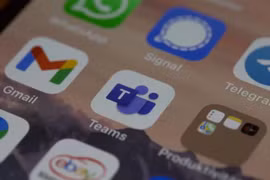 iPhone gặp lỗi nguy hiểm, tin nhắn xóa vẫn bị lộ