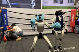 Robot Trung Quốc “đánh chiếm” CES 2026, thế giới trầm trồ 