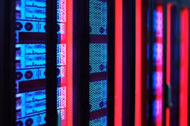 Chính phủ Anh kêu gọi xóa email cũ để… tiết kiệm nước 