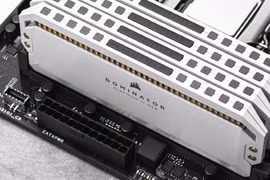 Giá DRAM tăng phi mã vượt mặt vàng khiến giới công nghệ choáng