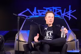 Elon Musk cảnh báo bằng cấp sẽ “vô dụng” sau 4 năm