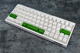 Vì sao bàn phím máy tính lại lệch hàng suốt 70 năm qua?