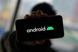 Điện thoại Android bật 24/7 có hại không? Câu trả lời gây sốc