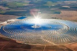 Quốc gia 'đóng chai' ánh nắng mặt trời, tạo kỳ tích năng lượng sạch