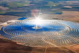 Quốc gia 'đóng chai' ánh nắng mặt trời, tạo kỳ tích năng lượng sạch