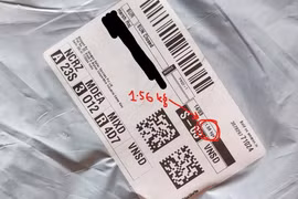 Mua RTX 5090, nhận bột giặt, cú lừa gây sốc