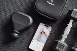 Theragun Mini Plus nhỏ gọn, tỏa nhiệt, thư giãn cực “đã”