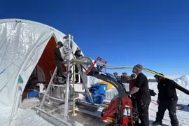  Công nghệ hé lộ "nhà thờ" khổng lồ ẩn dưới Nam Cực 