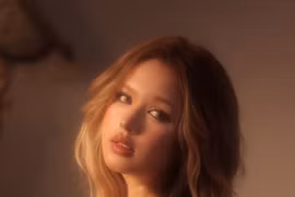 Xoài Non đón tuổi mới với bộ ảnh đẹp mê hồn, fan “bùng nổ”