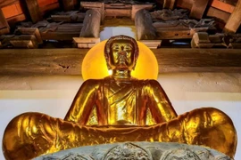 Khám phá bảo vật nghìn năm dưới chân núi Chương Sơn