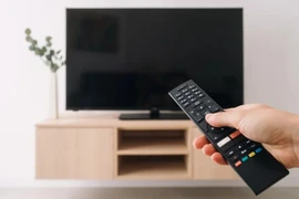 TV giá rẻ có thể dùng bền bỉ bao lâu? 