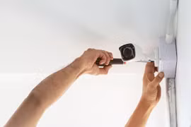 Gia đình lắp camera trong nhà coi chừng bị hack, lộ hình riêng tư