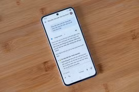 Gemini Live giúp bạn tránh bẫy mua sắm cuối năm