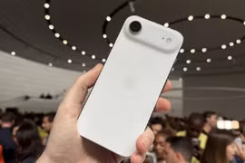 Cha đẻ iPhone Air rời Apple, gia nhập startup AI