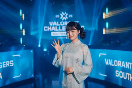 Minh Nghi tái xuất Esports, “nữ thần” khiến fan bùng nổ 