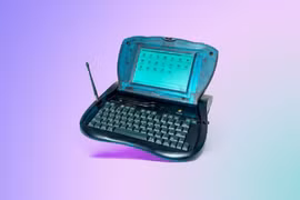 Loạt sản phẩm kỳ lạ của Apple trước thời Steve Jobs trở lại