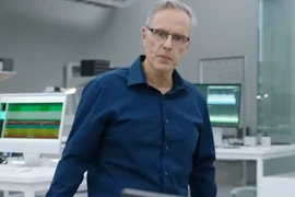 Cha đẻ Apple Silicon phủ nhận tin rời Apple