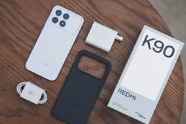 Redmi K90 giá chưa tới 10 triệu, chip Snapdragon 8 Elite, pin 7.100mAh