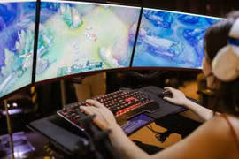 LMHT sập toàn cầu vì lỗi khó tin, game thủ “cười ra nước mắt”