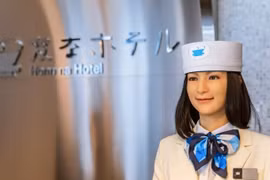 Khách sạn robot Nhật sa thải hàng loạt vì gây rắc rối