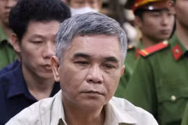 Cựu giám đốc Trung tâm Đăng kiểm 50-04V khai gì tại tòa?