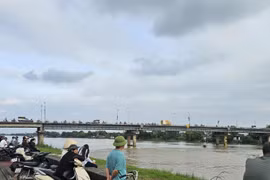 Chú rể 23 tuổi ở Ninh Bình nghi nhảy sông, mất tích trong ngày cưới