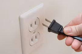 Có nên rút điện tủ lạnh trước khi về quê ăn Tết? 