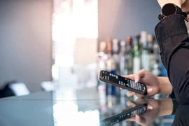 Chatbot AI khiến người dùng ảo tưởng, ly hôn và tử vong