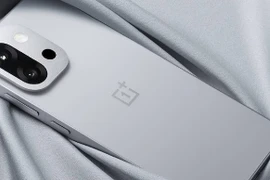 Bỏ iPhone và Samsung, chuyên gia khuyên chọn điện thoại này