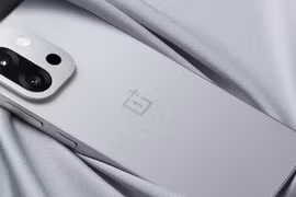 Bỏ iPhone và Samsung, chuyên gia khuyên chọn điện thoại này