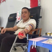 Cán bộ Công an Phú Thọ hiến máu cứu người bệnh qua cơn nguy kịch